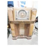 Vintage Crosley Console Radio. 1930s/1940s