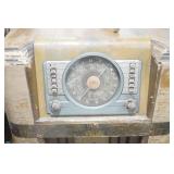 Vintage Crosley Console Radio. 1930s/1940s