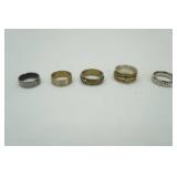 Jewelry Lot: Rings. 13