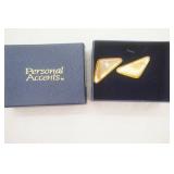 Jewelry Lot: Triangular Gold-Toned Stud Earrings