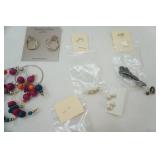 Jewelry Lot: Pierced Earrings