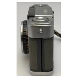 Vintage Olympus PEN-EE W/28cm 3.5 1/2 Frame Camera