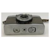 Vintage Olympus PEN-EE W/28cm 3.5 1/2 Frame Camera