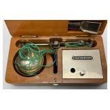Vintage PRAZISIONSWAAGE KARATGEWICHTE Portable  Mechanical Precision Balance Scale In Original Wooden Box
