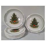 Pfaltzgraff Christmas "Heritage" Dinner Plates (8)