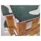 Department 56 "2000 Holly Lane" Original Snow Village (1999)