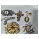 Vintage Brooches, Clip & Thimble