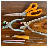 Vintage Kenmore Convertible Sewing Machine Model 1880 and Accessories