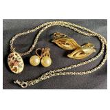 Vintage Jewelry and Purse Lot