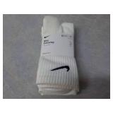3 pair NIKE Everyday White Socks W ...