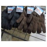 4 pair Winterplace Glove Set...