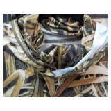 Bass Dash size Large Men