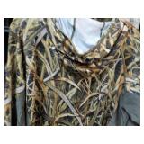 Bass Dash size Large Men