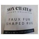 Mon Chateau Faux Fur Star Shaped Ru...
