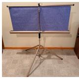 Ward 644 Automatic Slide Projector - Coated Anastigmat 4-Inch Lens and Radiant Deluxe Meteor Tripod Projection Screen