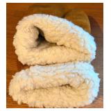 Nautica, Ping, Aris, Wigwam and other brand Assorted Winter Gloves, Mittens & Hats