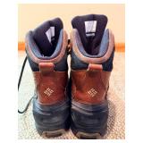 Merrell Slip On Shoes Size 9.5 and Columbia Boots, Hat and Sunglasses