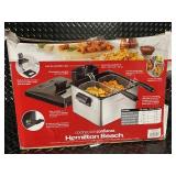 Hamilton Beach 35034G Professional-Style Deep Fryer - 3 Baskets Included