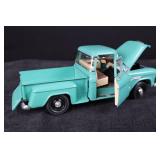 Chevrolet Pickup Truck - Motormax 1957 3100 Stepside Lowrider Turquoise