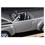 Maisto Chevrolet SSR Concept Convertible Model Car