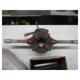 Ridgid 504 1"-2" Quick Opening Pipe Threader