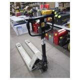 Small Pallet Jack (21" wide)