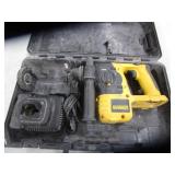 DeWalt 18v Hammer Drill & Charger