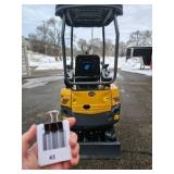 Mini Excavator QX18R with Hydraulic Thumb!!!