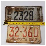 Vintage Raised Letter Minnesota License Plates