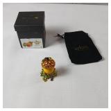 Acorn Little Oak #116 Trinket box with magnetic closure and stand NIB -0 Handmade Collectible