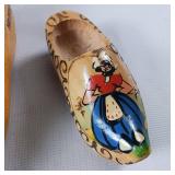 Vintage - Authentic Dutch Holland - real wooden clogs - shoes - Hand painted - size 23 - one decorative wall hanging clog. 