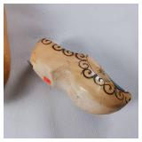 Vintage - Authentic Dutch Holland - real wooden clogs - shoes - Hand painted - size 23 - one decorative wall hanging clog. 