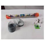 Fun Toys Lot - SLinky, cars and shaky bug wind up toy with key!