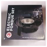 New in Boxes - Fondue - Smore Maker - Mason Earthen ware Bel Fer Gray Kitchen Gadgets