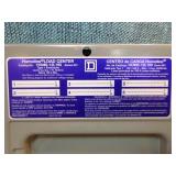 Square D Homeline Circuit Breaker Load Center
