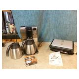2 Small Kitchen Appliances