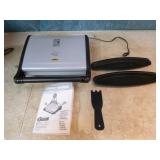 2 Small Kitchen Appliances