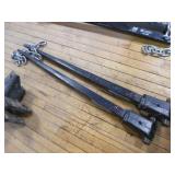 Receiver Hitch and 2 Sway Bars