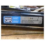 Receiver Hitch and 2 Sway Bars