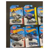 24 Hot Wheels