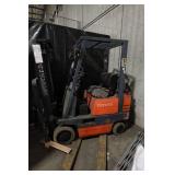 Toyota 5FGC15 Propane Forklift with Sideshift - 2700 Lb Capacity