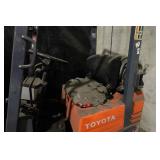 Toyota 5FGC15 Propane Forklift with Sideshift - 2700 Lb Capacity