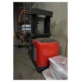 Raymond 261-OPC30TT 24V Electric Order Picker Forklift with Charger