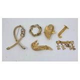 6 Gold Brooches/Pins