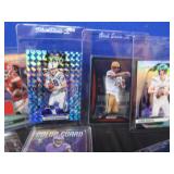 COLLECTIBLE CARDS / VINTAGE CIGAR BOX