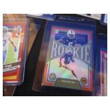 COLLECTIBLE CARDS / VINTAGE CIGAR BOX