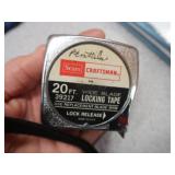 ASSORTMENT OF VINTAGE FINDS