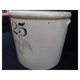 RARE ANTIQUE 25GAL. REDWING UNION CROCK