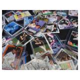 COLLECTIBLE CARDS