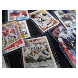 COLLECTIBLE CARDS